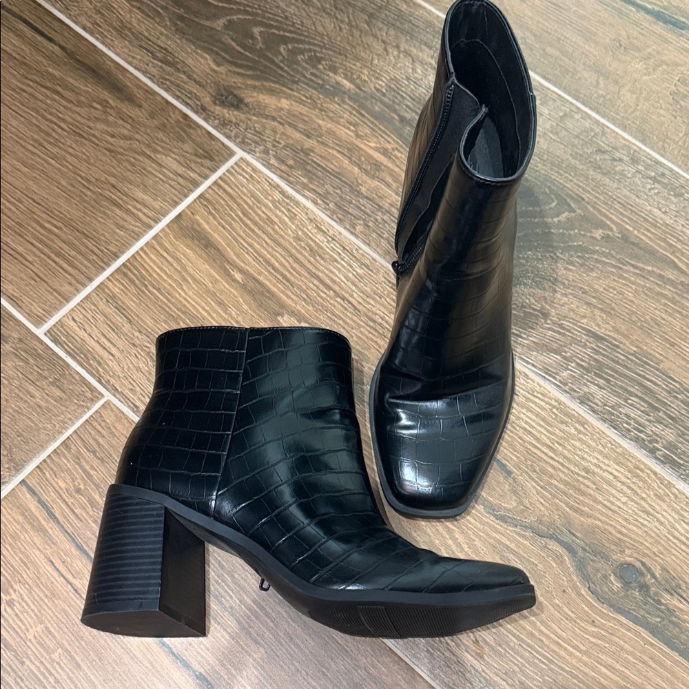 Black boots